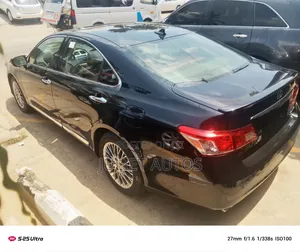 Lexus ES 2012 Black