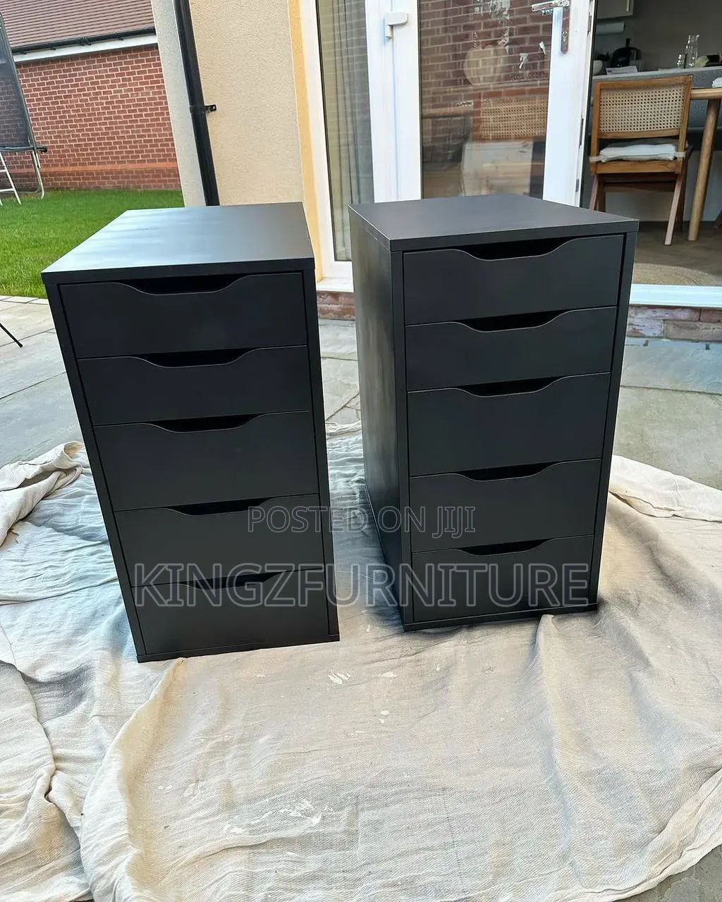 Black Drawer Unit