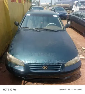 Toyota Camry Automatic 1999 Green