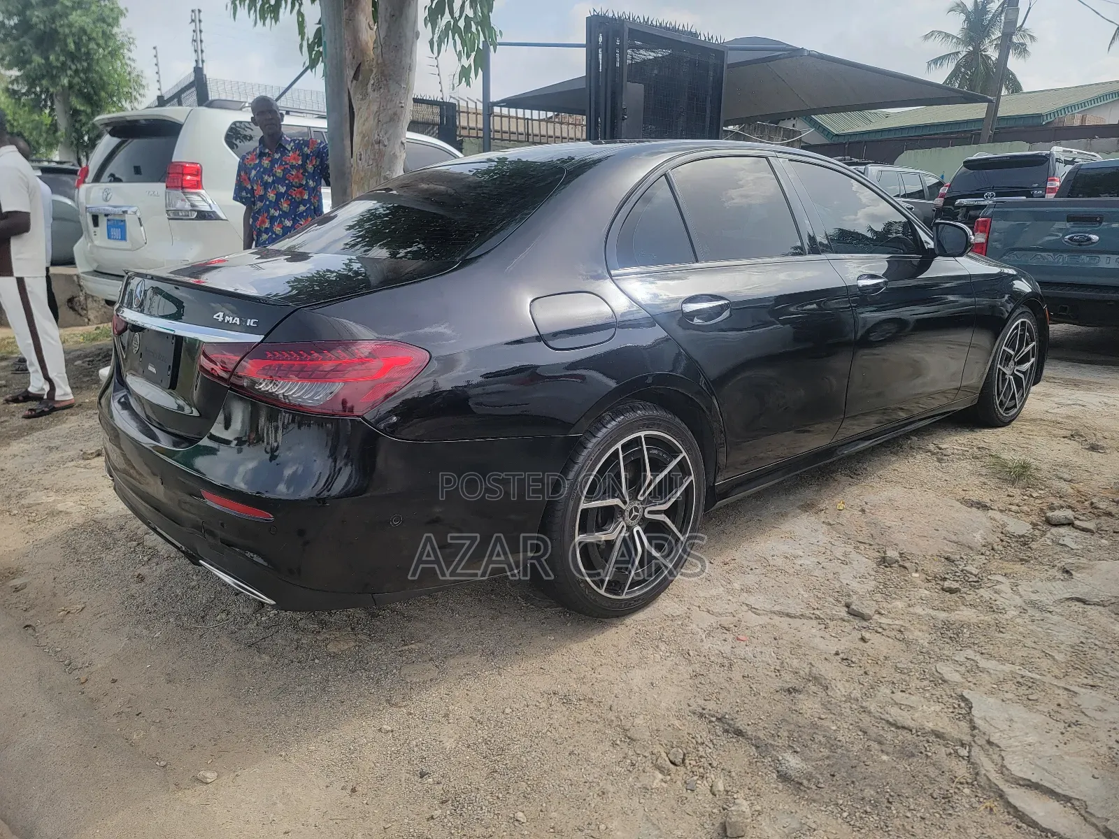 Mercedes-Benz E300 2021 Black