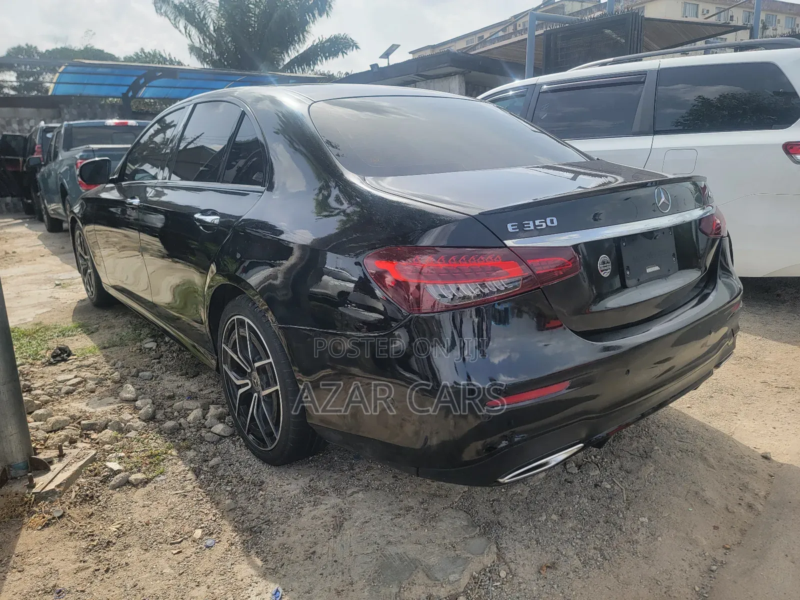 Mercedes-Benz E300 2021 Black