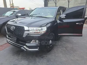 Toyota Land Cruiser 2010 Black