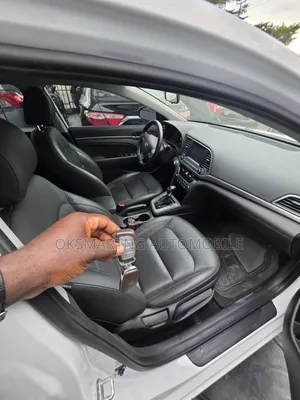 Hyundai Elantra ECO 2018 White