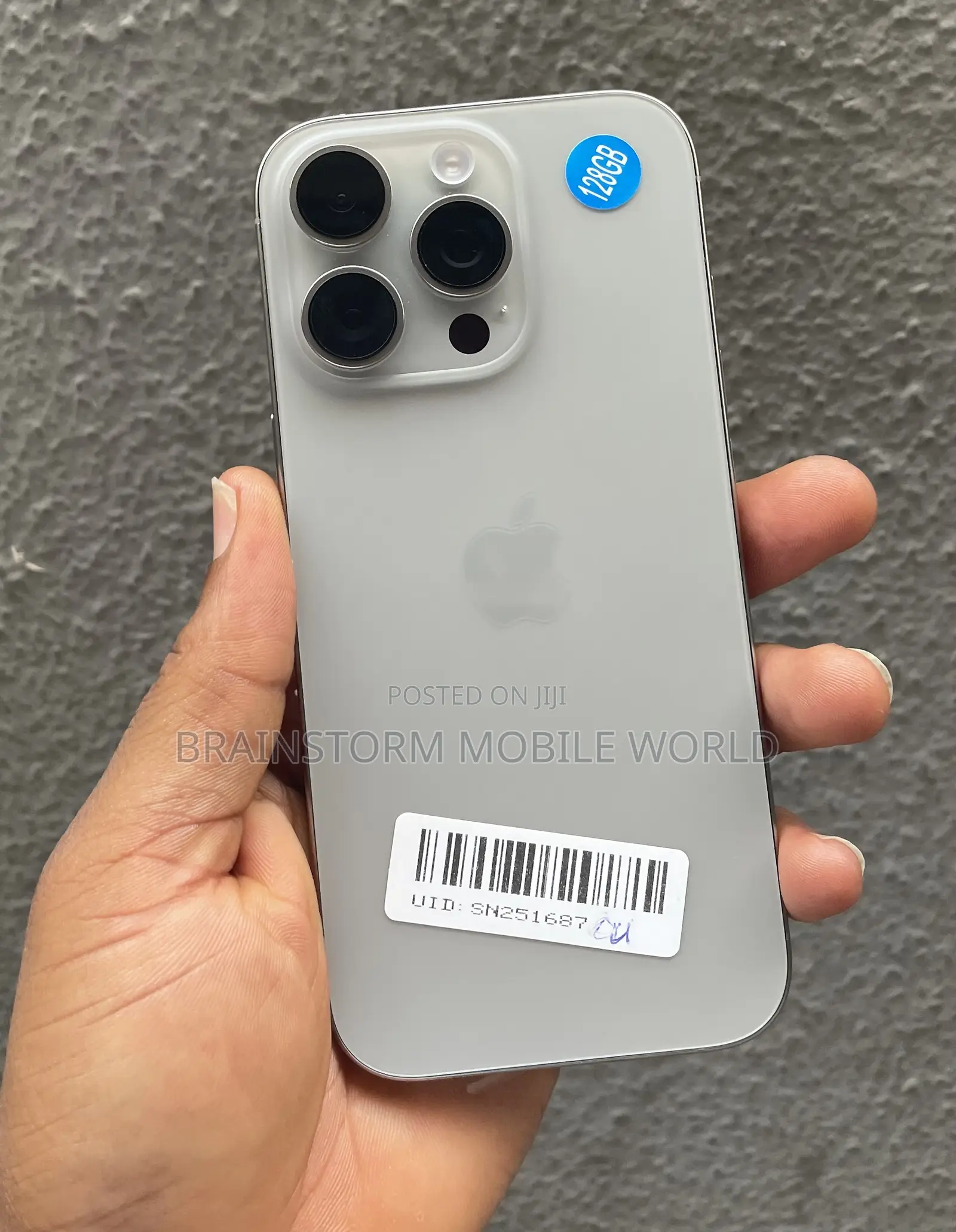 Apple iPhone 16 Pro 128 GB Gray