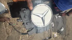 Reverse Camera Booth With Camera for W292 Gle350 2018 Model