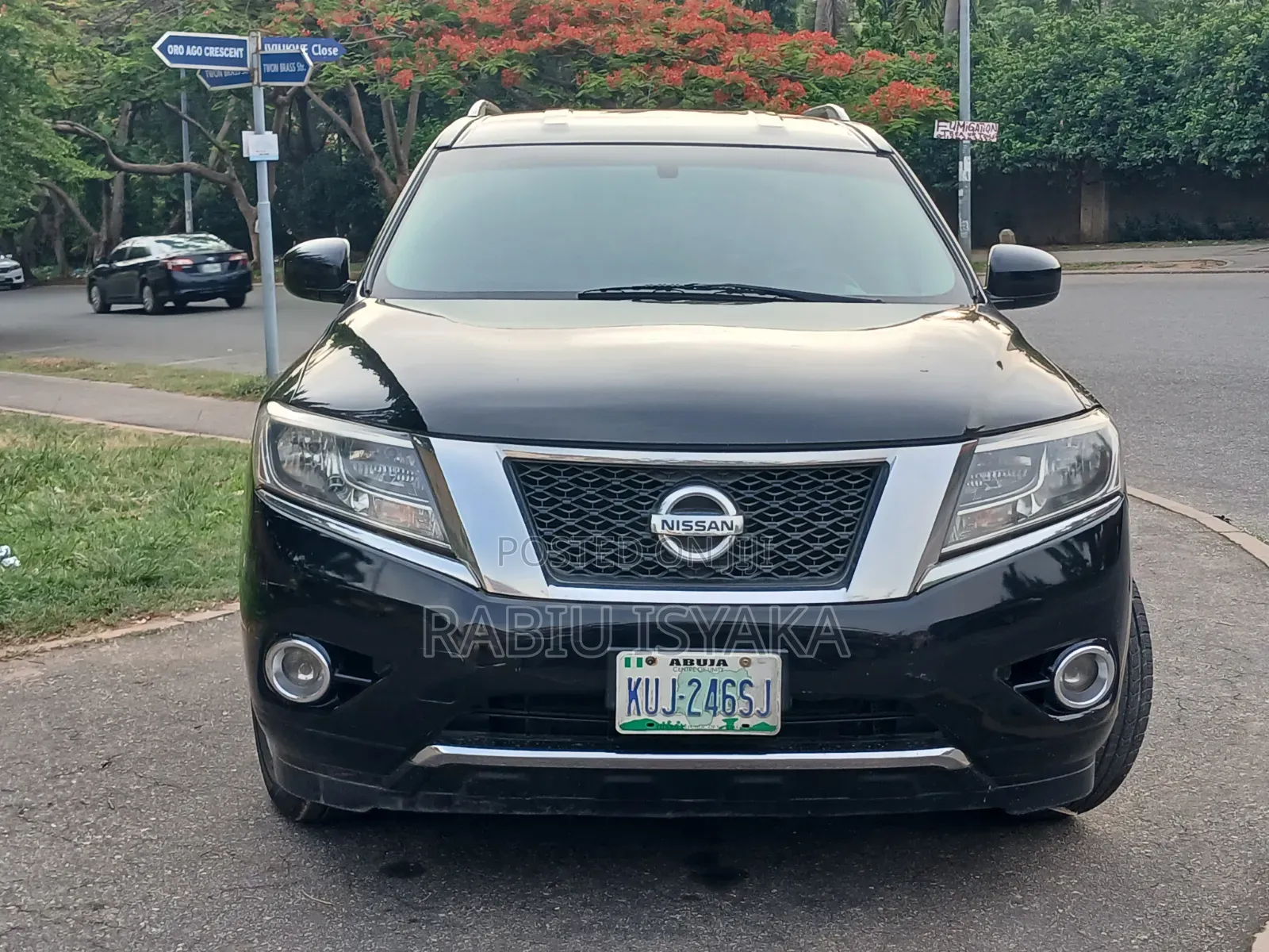 Nissan Pathfinder 2014 Black