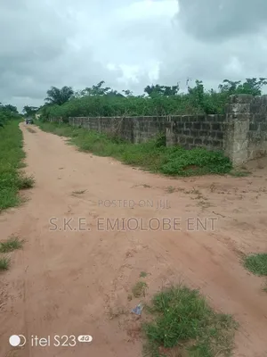 6 Plots of Land (600ft by 100ft), 5,574sqms, 1.4 Acres.