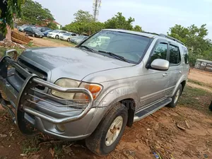 Toyota Sequoia 2003 Gray