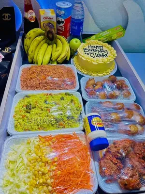 Chizzy Cakes and More