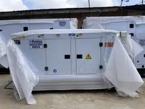 Original England Perkins Soundproof Diesel Generator 80kva