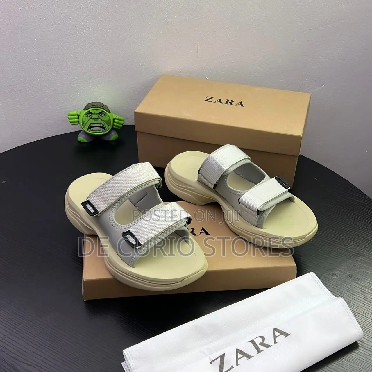 Zara - Slide