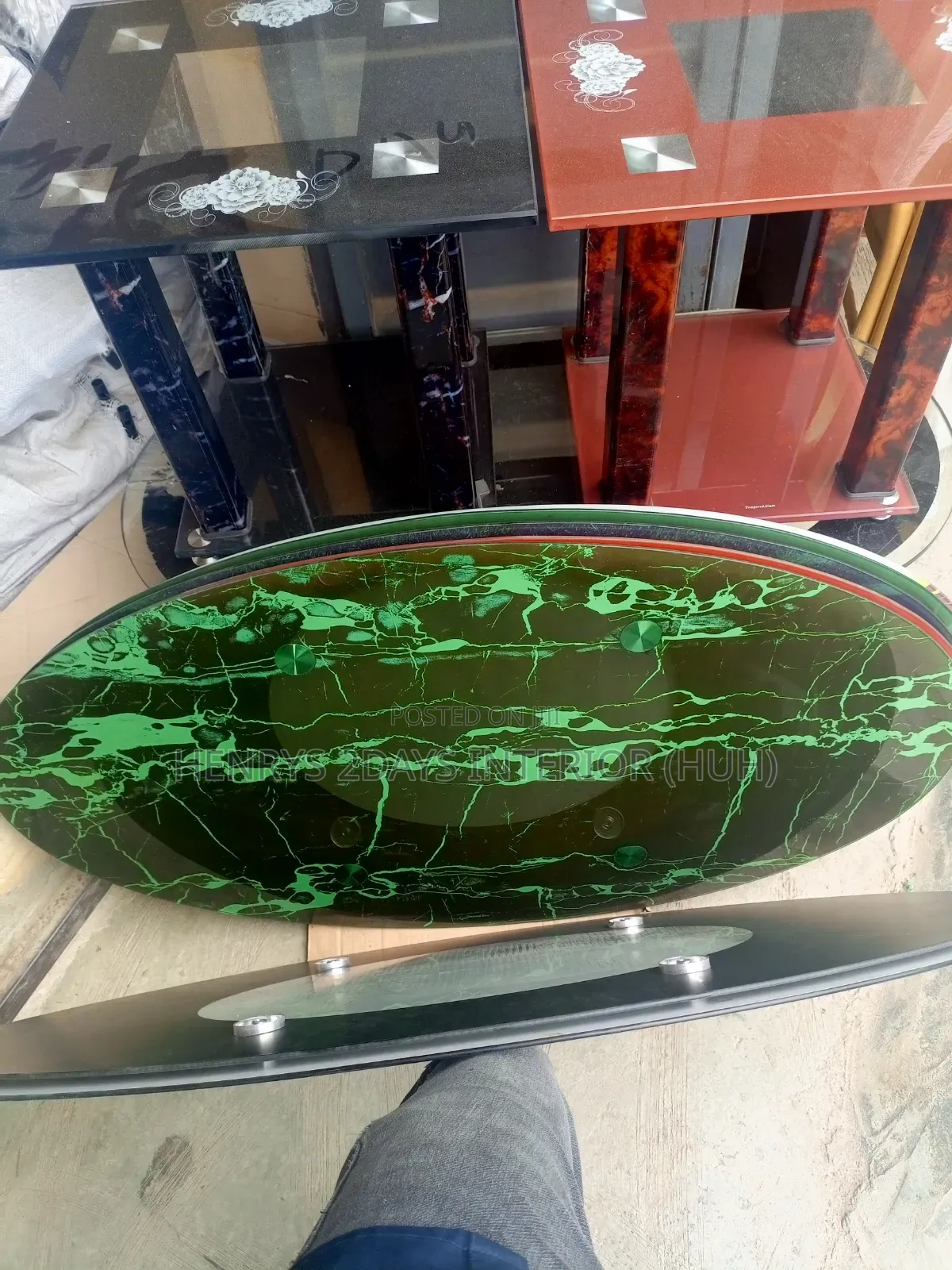 Glass Table Both Round and Squre