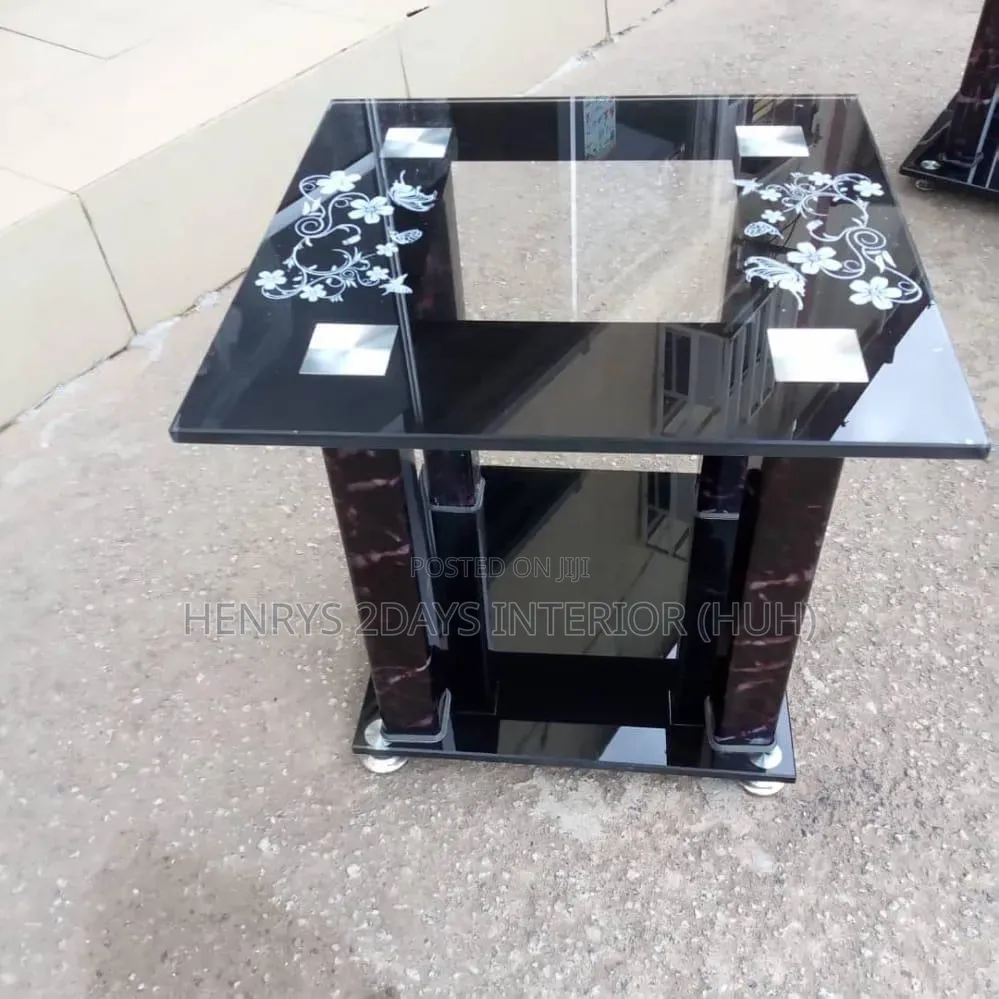 Glass Table Both Round and Squre