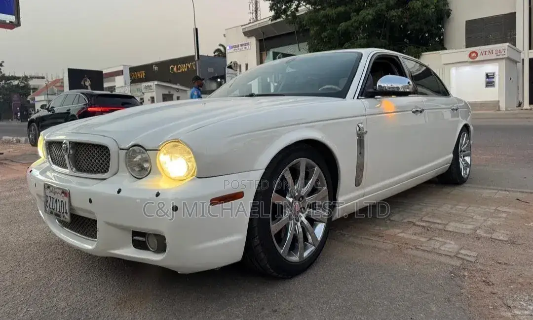 Jaguar XJ 2008 White