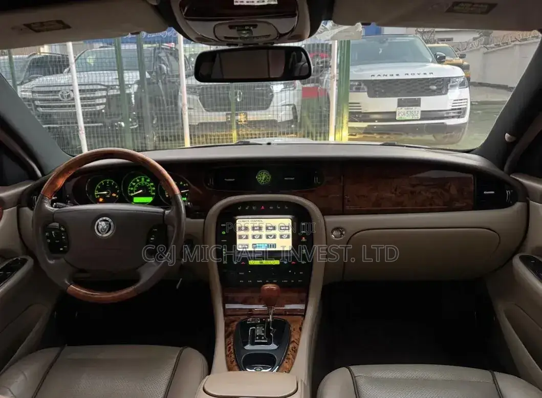 Jaguar XJ 2008 White