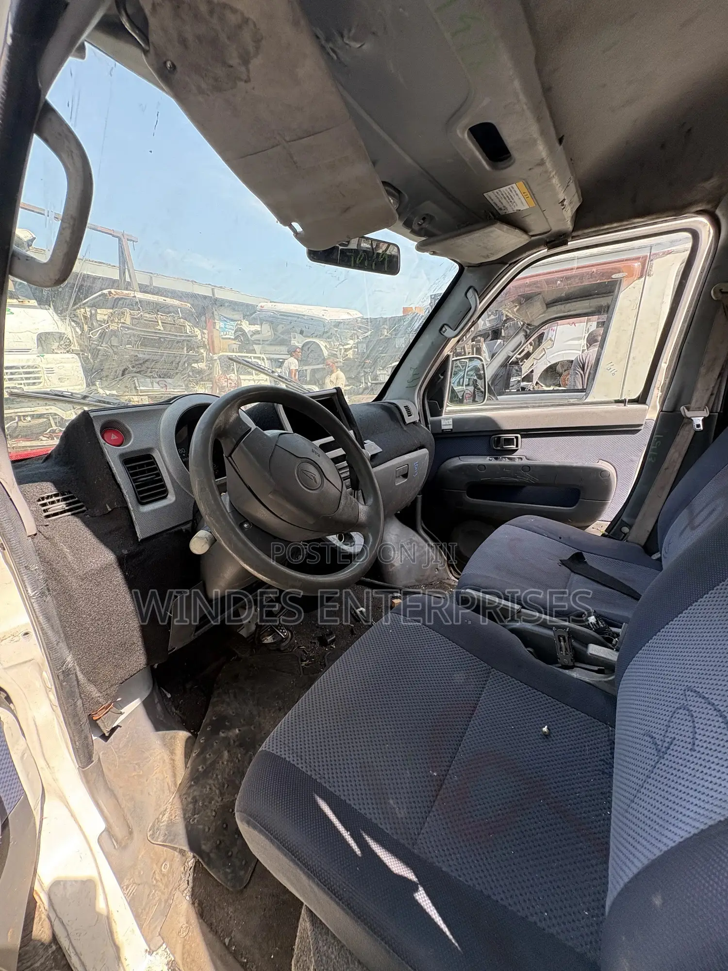 Daihatsu Hijet 2014 White