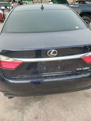 Lexus ES 350 FWD 2015 Blue