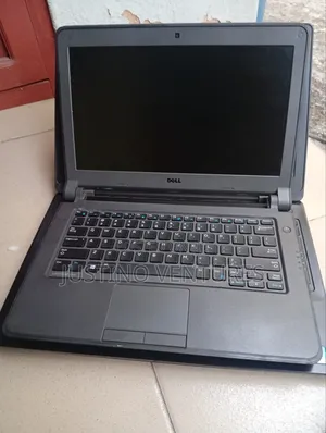 Laptop Dell Latitude 3350 8GB Intel Pentium HDD 250GB