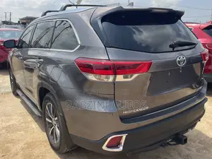 Toyota Highlander 2017 Gray