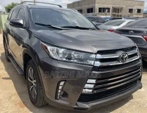 Toyota Highlander 2017 Gray