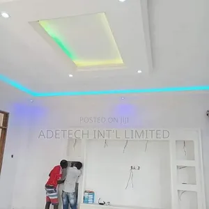 Original Pop Ceiling Design and Wall Screediing