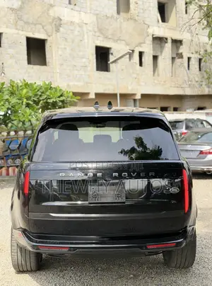 Land Rover Range Rover Vogue 2023 Black