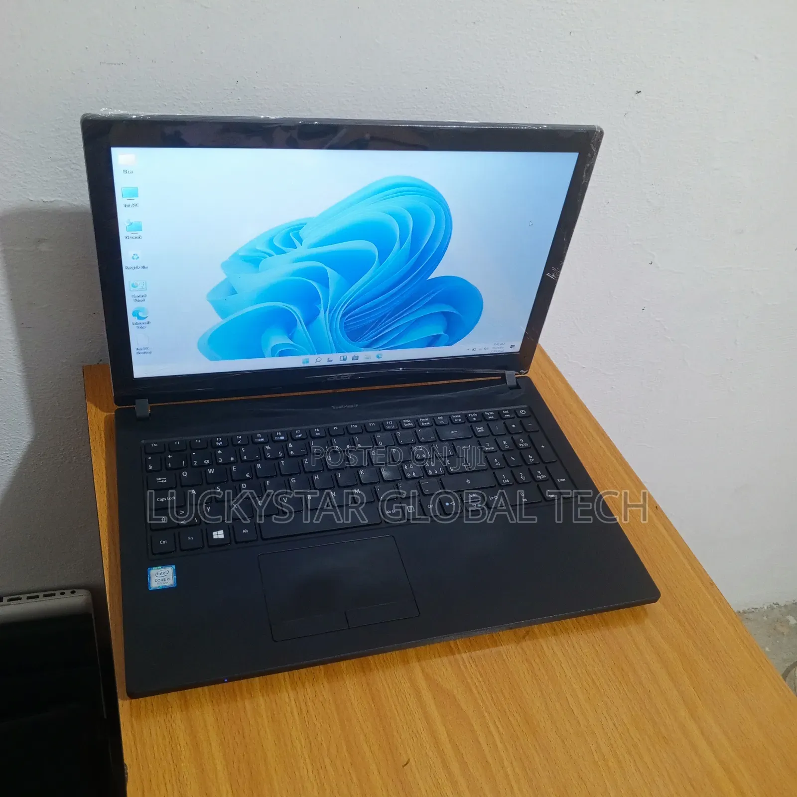 Laptop Acer TravelMate P2 8GB Intel Core i5 SSD 256GB