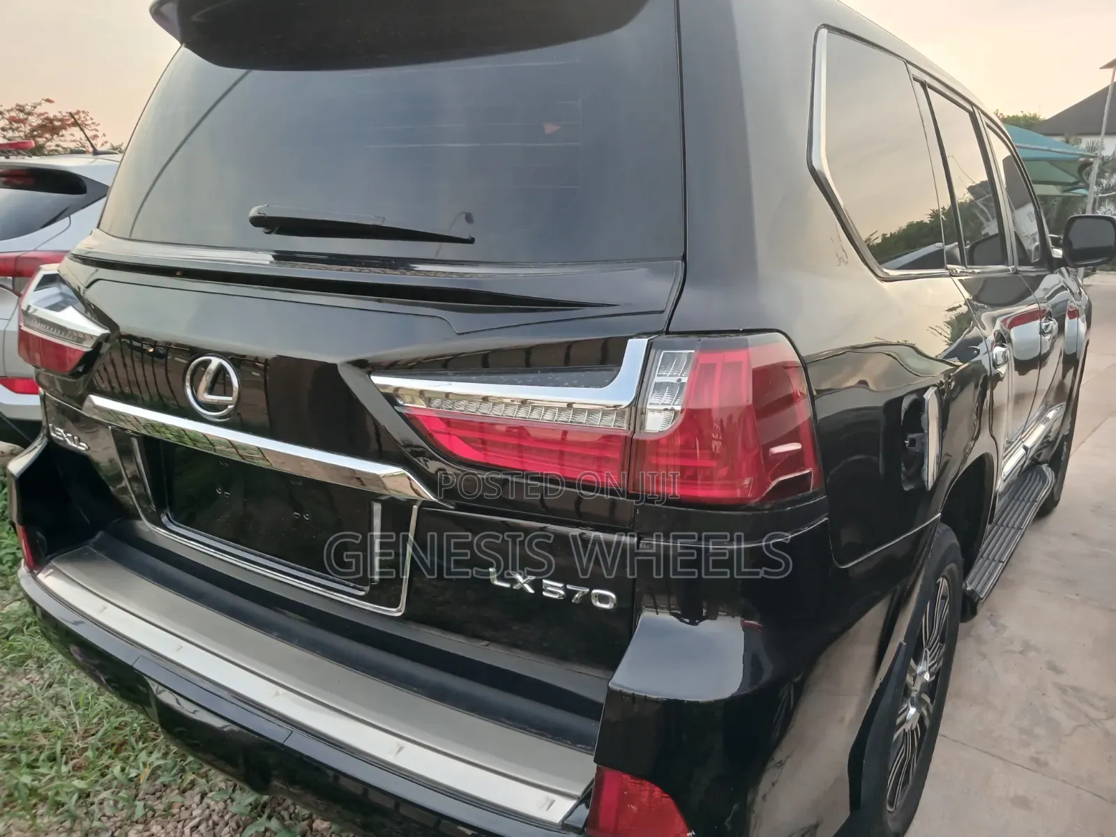 Lexus LX 570 AWD 2014 Black