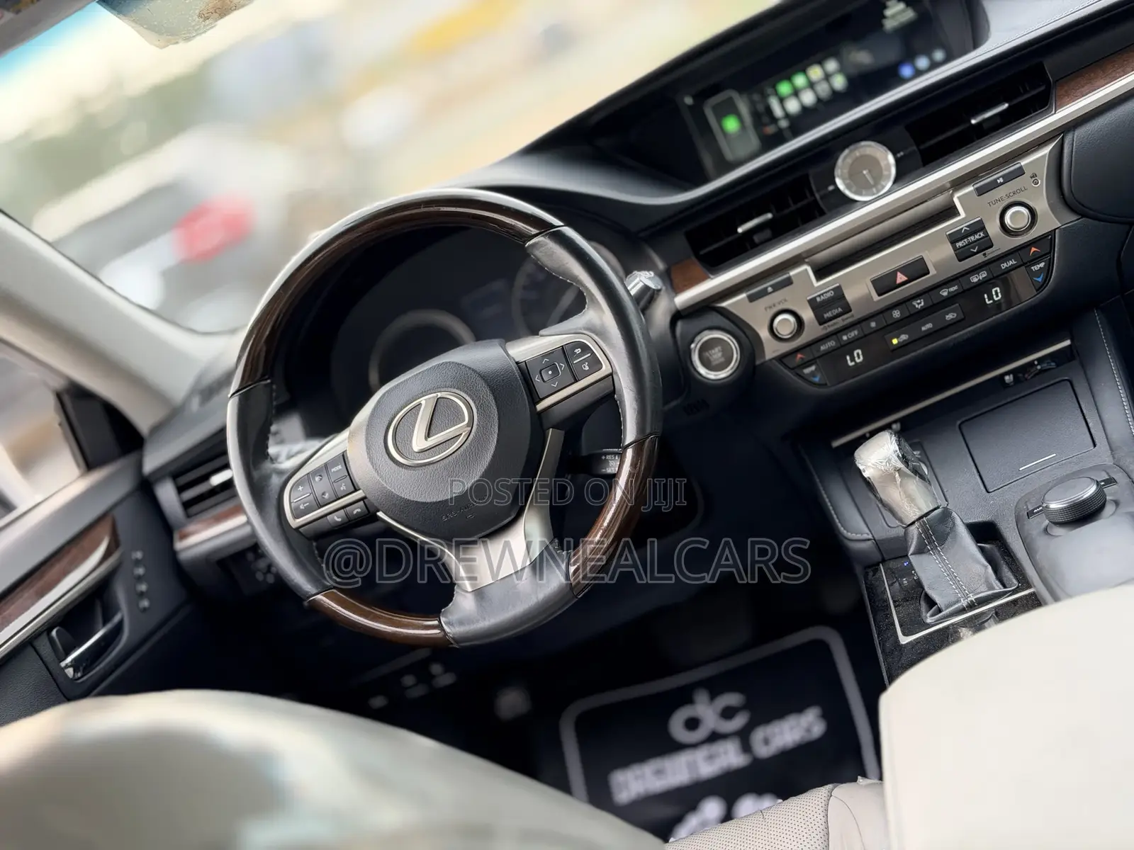 Lexus ES 2017 Silver