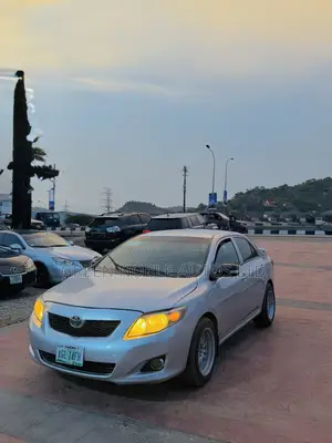 Toyota Corolla 2009 Silver