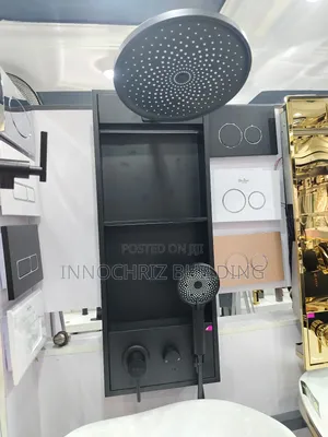 Executive Shower (Inbuilt)
