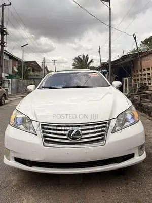 Lexus ES 350 2011 White