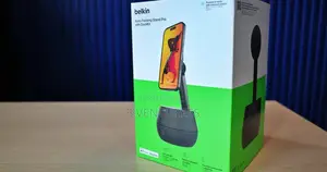 Belkin Auto-Tracking Stand Pro With Dockkit (Model Mma008