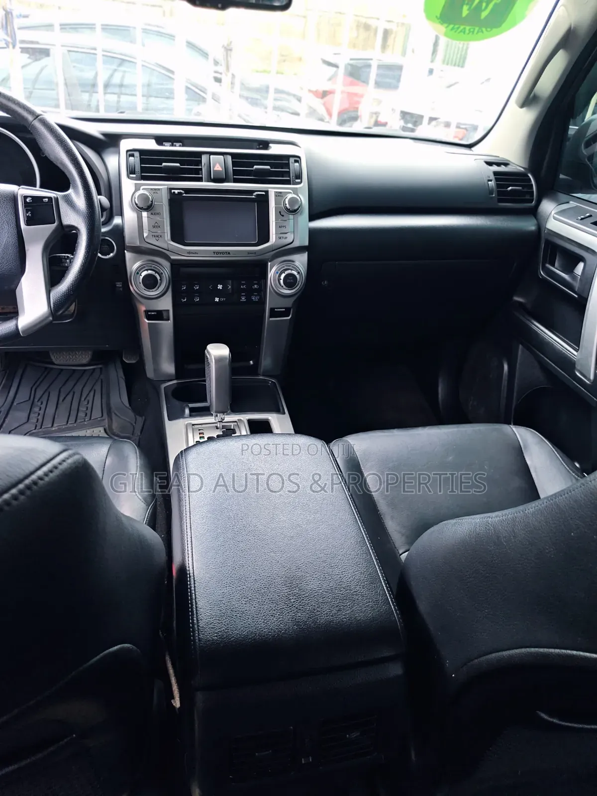 Toyota 4-Runner Limited 4X4 2013