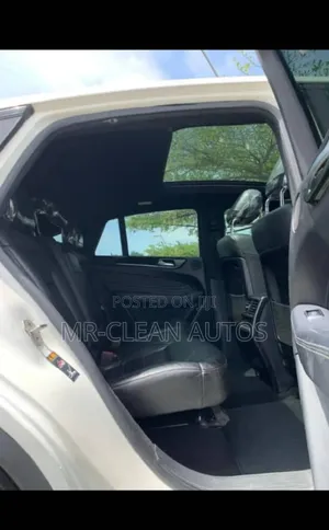 Mercedes-Benz GLE-Class 2019 White