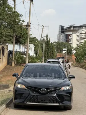 Toyota Camry 2018 Black