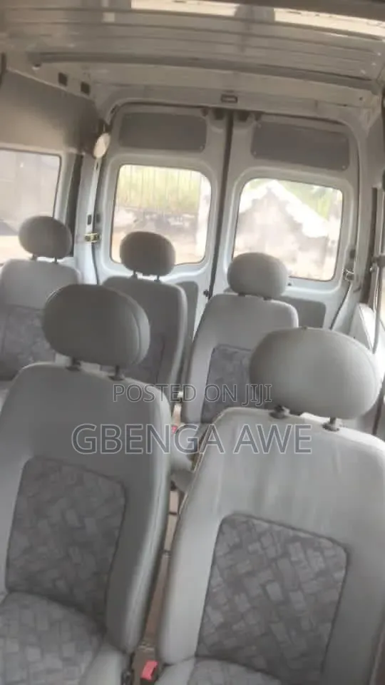 Opel Vivaro 2002 White