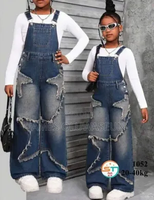 Blue Dungarees and White Inner Set
Size: 3-8years