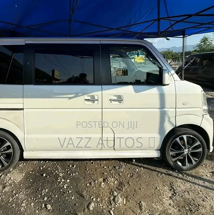 New Suzuki Every 2015 Silver