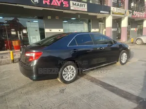 Toyota Camry LE 4dr Sedan (2.5L 4cyl 6A) 2012 Blue