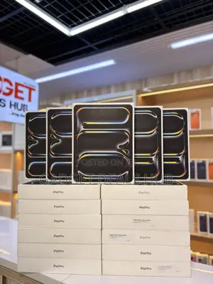 New Apple iPad (2025) 256 GB