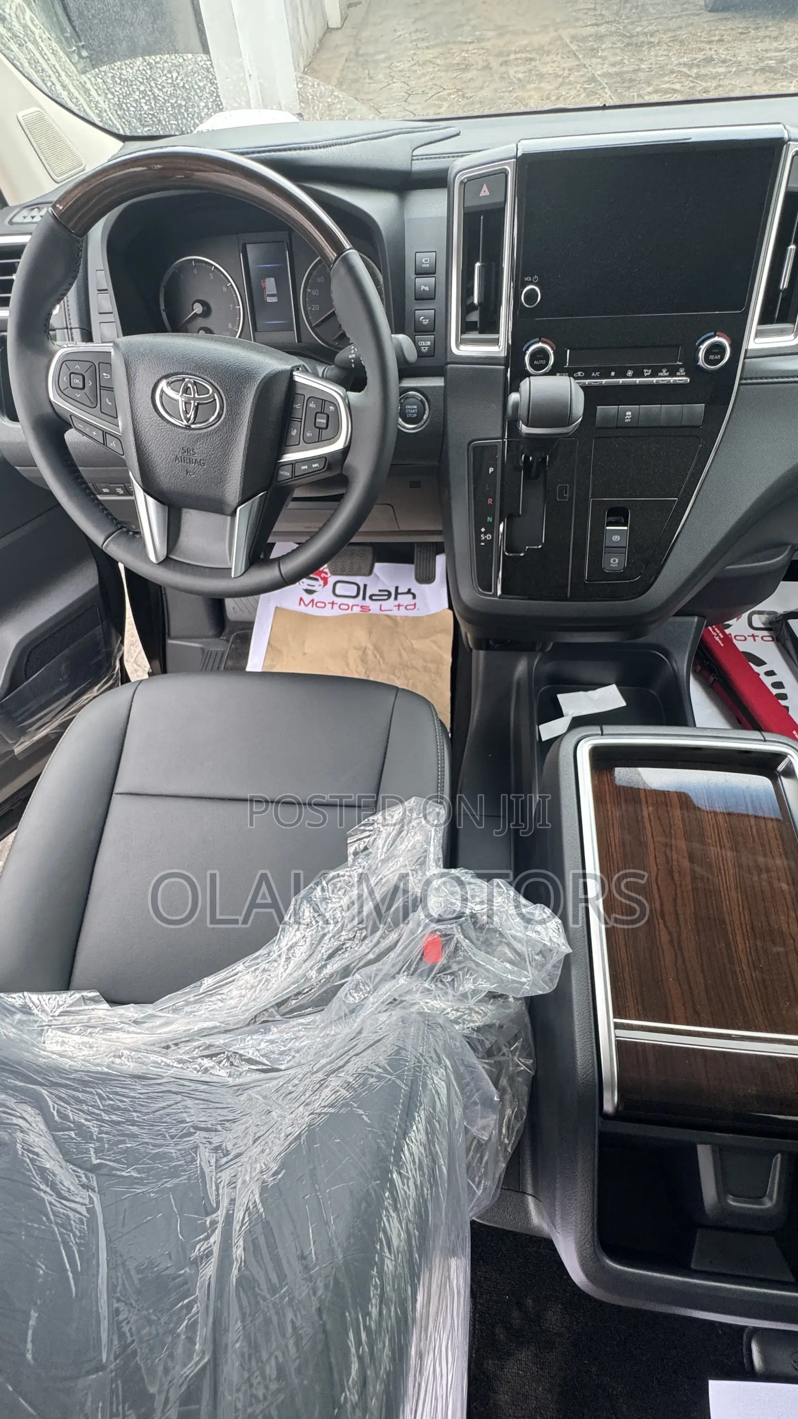 New Toyota Granvia 2025 Black