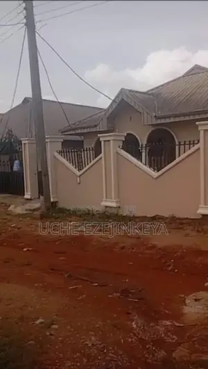 Furnished 7bdrm Apartment in Benin City for sale
