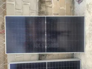650 Jinko Watts Solar Panel