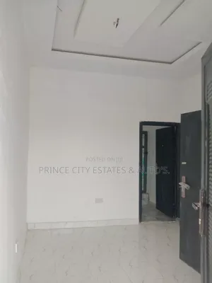 1bdrm Room & Parlour in Off Ladilak, Bariga / Shomolu for rent