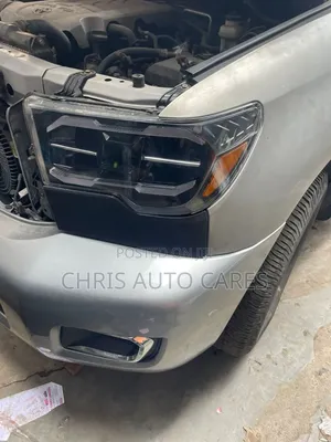 Toyota Sequoia Upgrade Headlamp