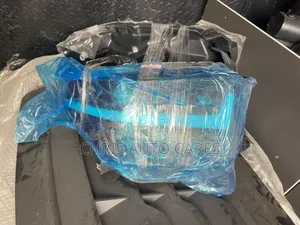 Toyota Tundra Headlamp