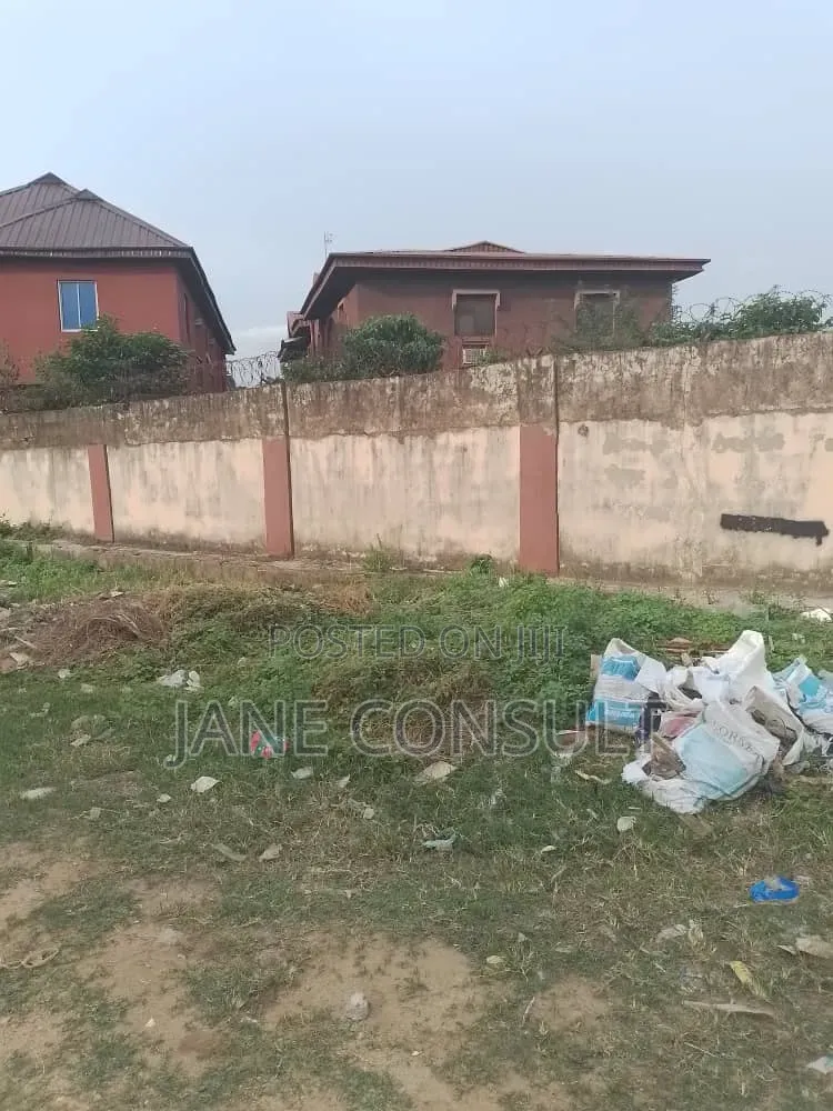 Demolishable Building for Sale