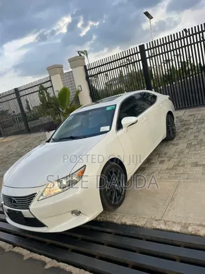 Lexus ES 2014 White