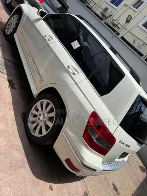 Mercedes-Benz GLK-Class 350 4MATIC 2010 White